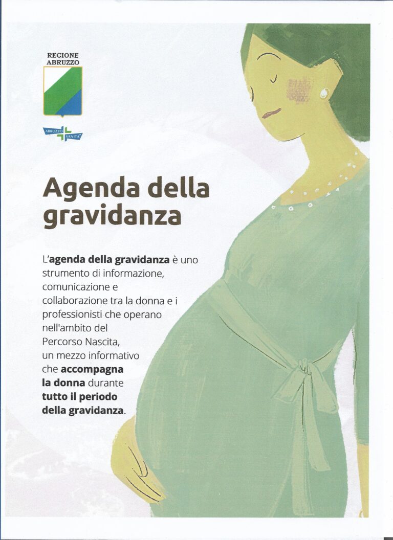 Donna incinta con abito verde che accarezza il pancione, copertina dell’Agenda della gravidanza della Regione Abruzzo.