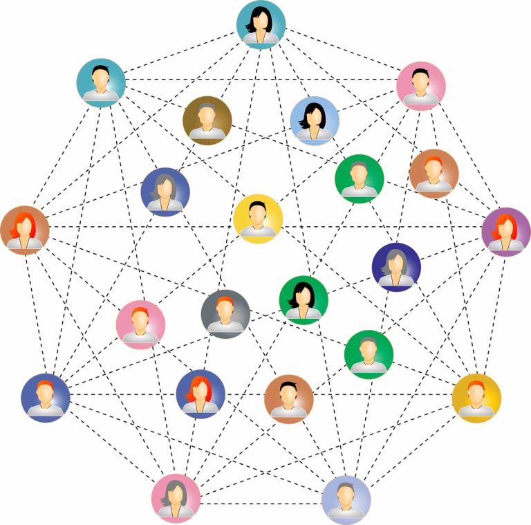 Rete di persone connesse tra loro tramite linee tratteggiate, simbolo di networking, comunicazione e collaborazione online.